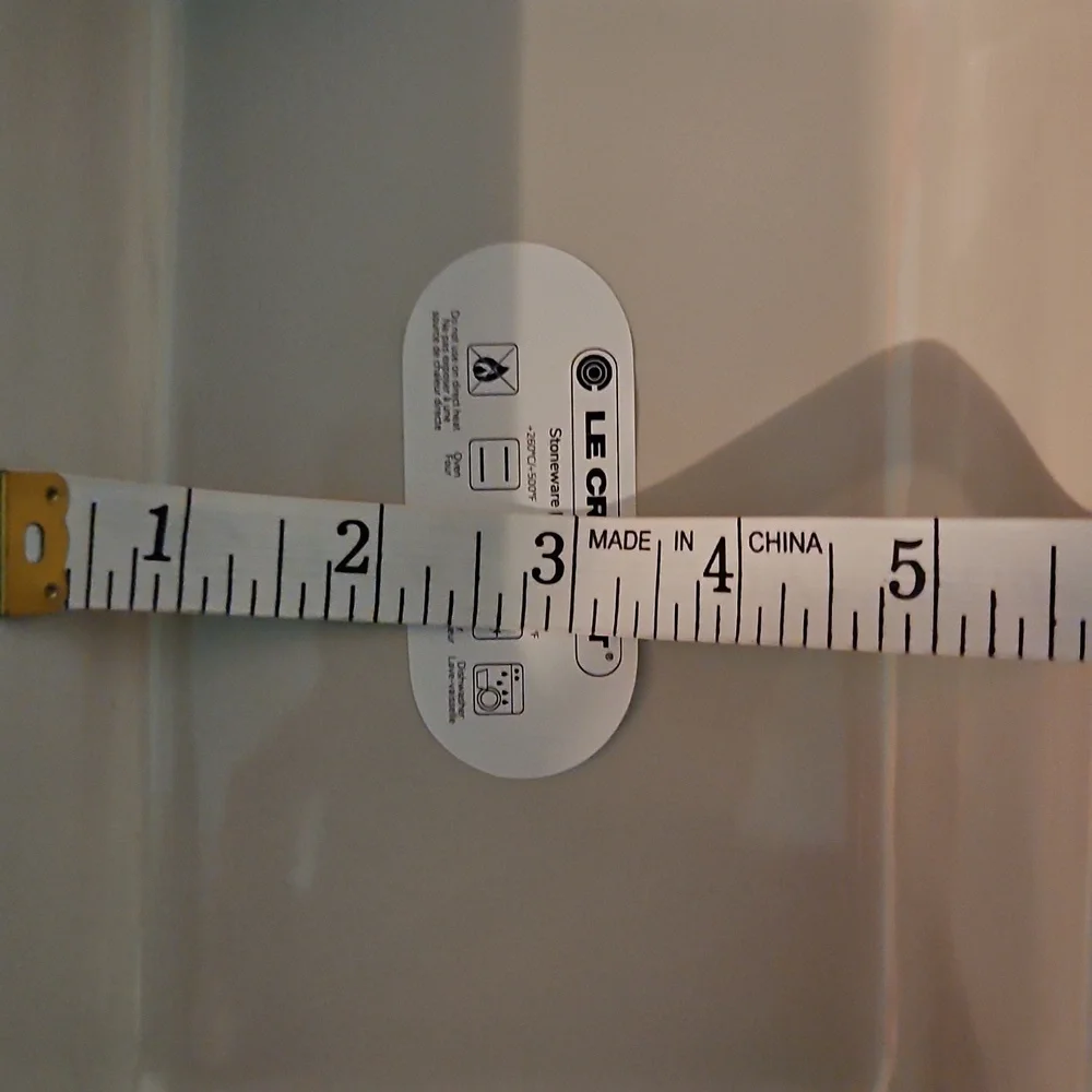 Le Creuset  Rectangular Baking Dish - Picture 3 of 10